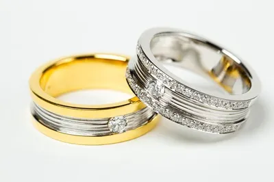 Elegant diamond engagement rings and fine jewelry in Phuket by Phuket Best Diamond, crafted with certified gems.